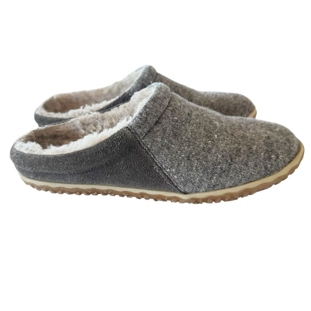 Minnetonka Women's Tahoe Slippers, GREY 40135 US 7M Indoor Outdoor